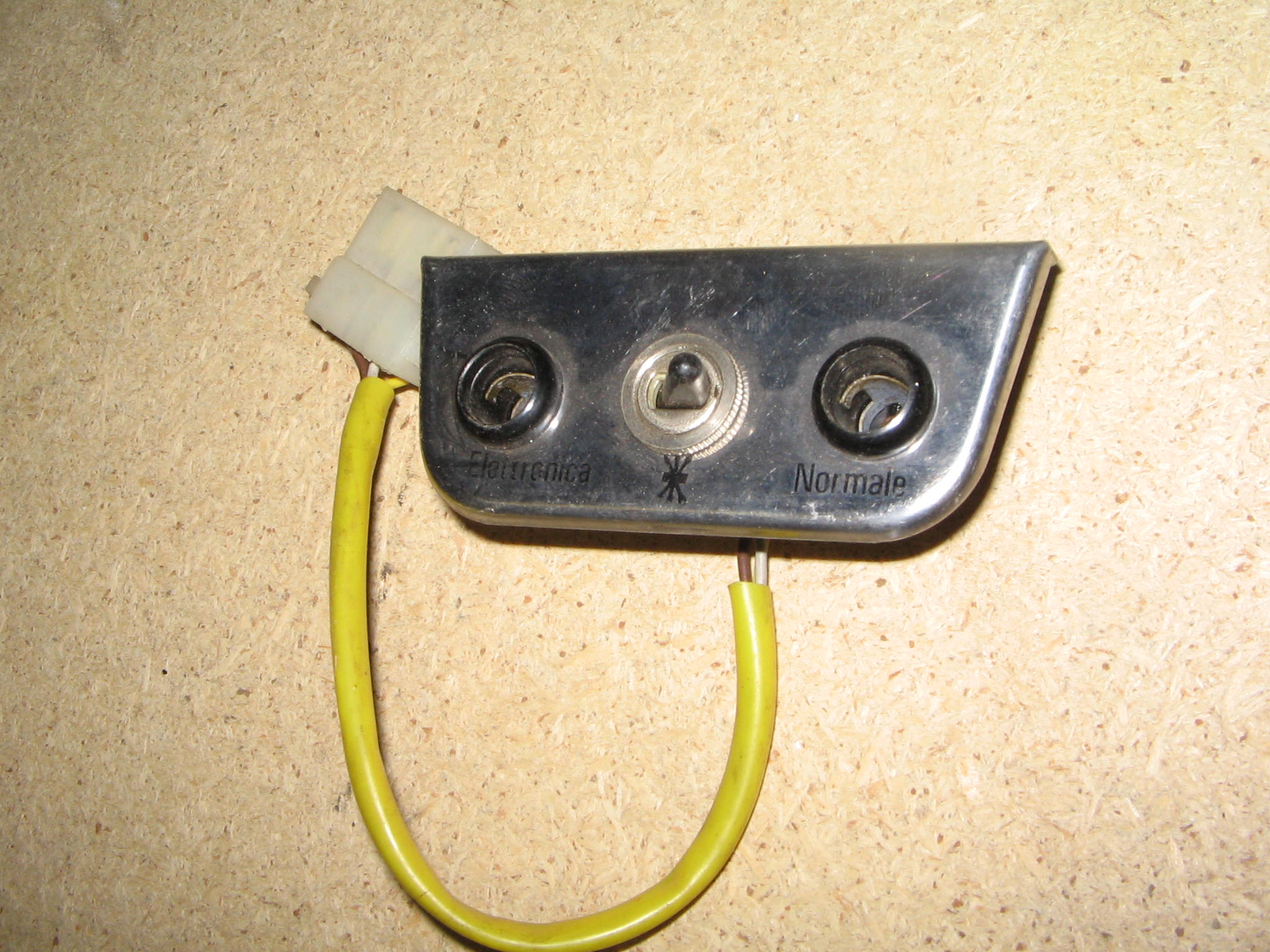 ACCESSORIO INTERUTTORE--N.9